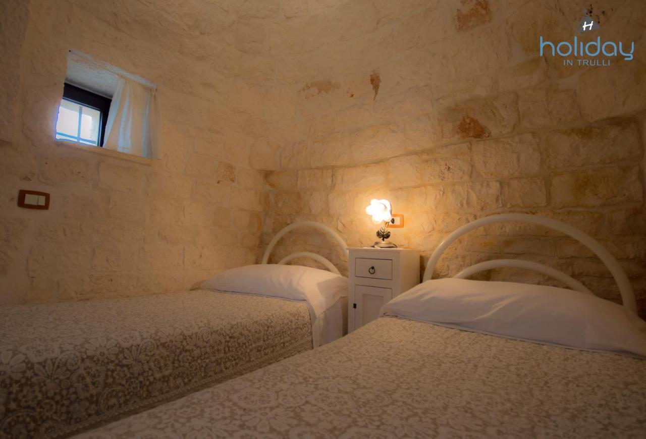 Il Trullo Pellegrini Villa Locorotondo Exterior photo